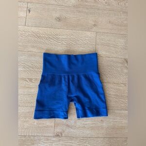 Set Active Small Blue Biker Shorts. 💙⚡️